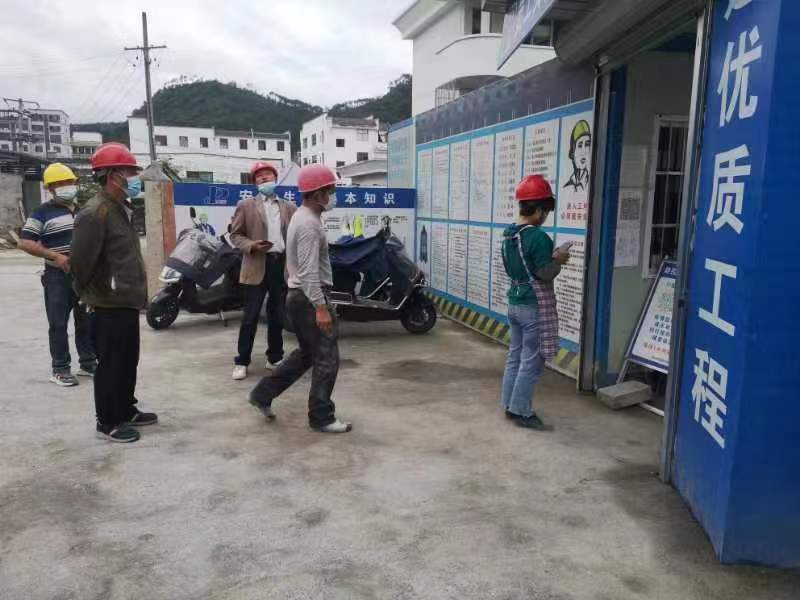 屯溪城建投公司多措并舉，筑牢建筑工地“防疫墻”